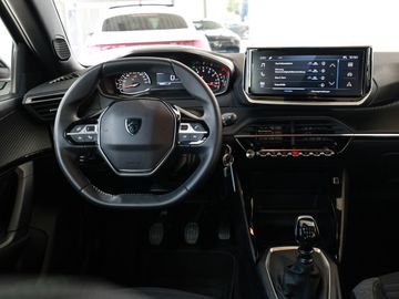 Peugeot 2008 - 10
