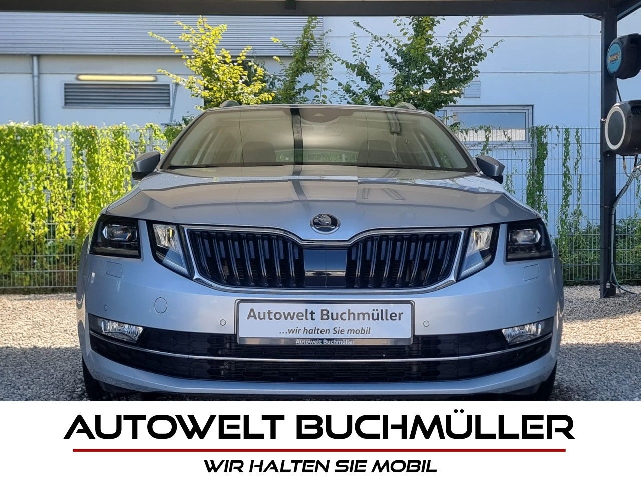 Gebrauchtwagen Skoda Octavia Octavia 2.0 TDI DSG,SPORT,LED,AHK,NAVI,KAMERA in Nersingen