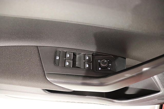 Taigo MOVE 1.5 TSI 110kW DSG ACC KAMERA LED NAVI