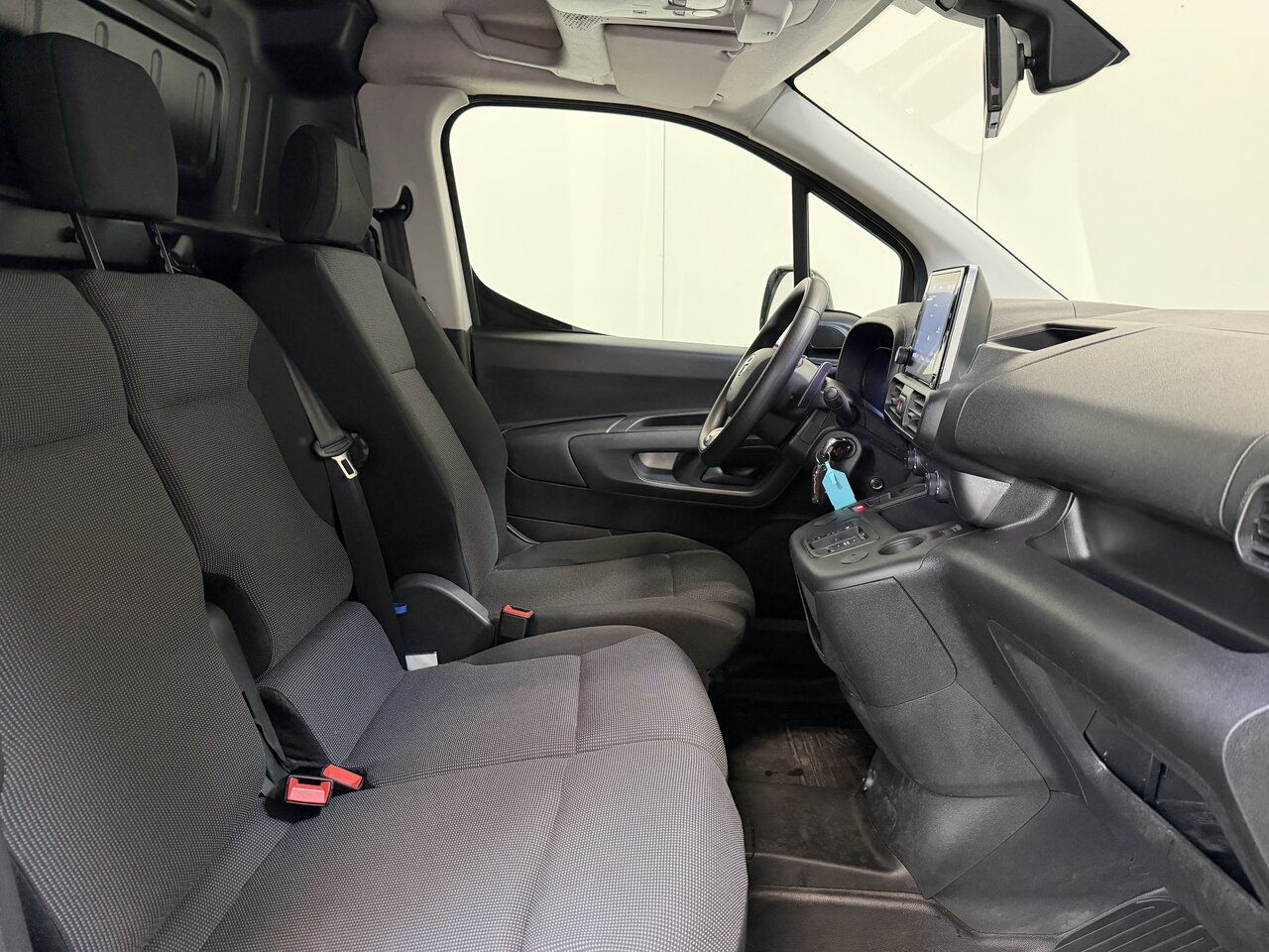 Toyota PROACE CITY 1.5D Autom. 3 pl - Airco - Bluetooth imagem 2