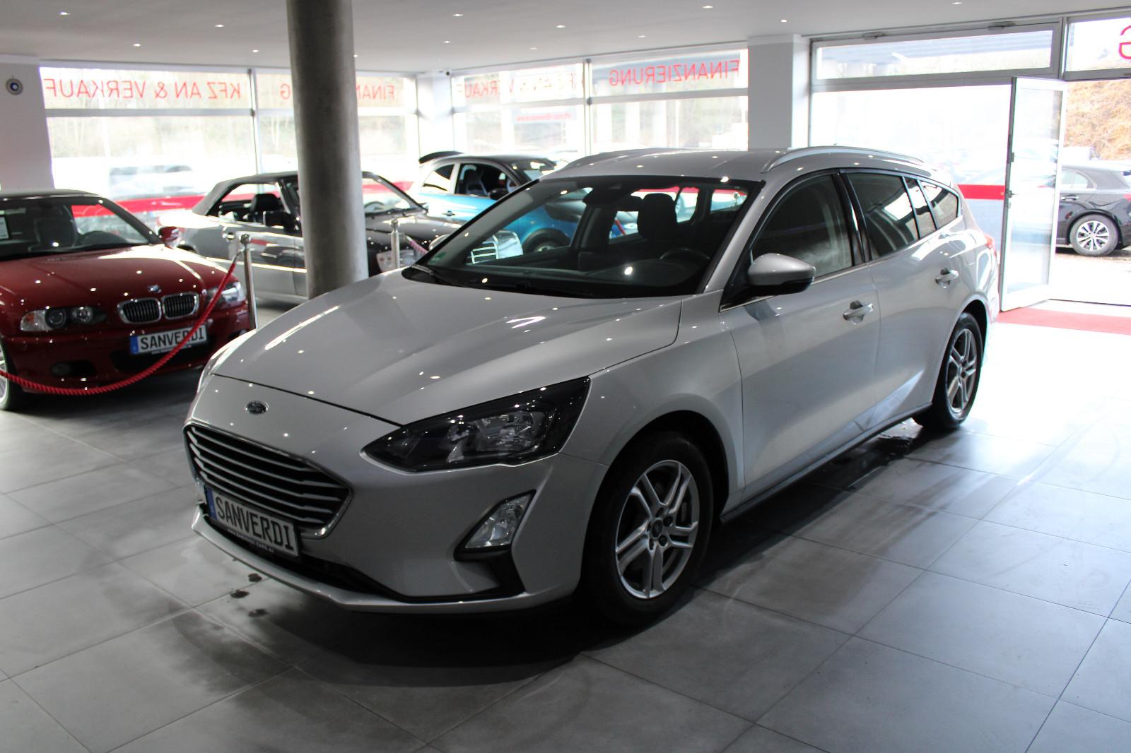 Ford Focus 1,0 EcoBoost Cool & Connect LED NAVI RFK