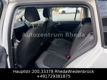 Volkswagen Golf - 8
