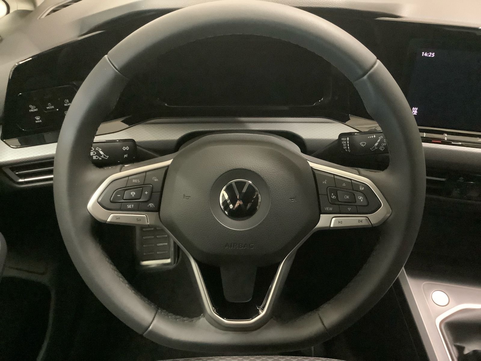 Golf Active 1,5 l TSI 96 kW Matrix, Standheizun
