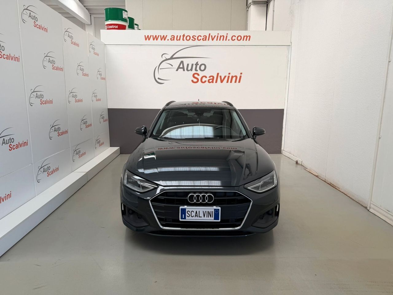 Audi A4 35 2.0TDI/163 CV S tronic Business imagem 2