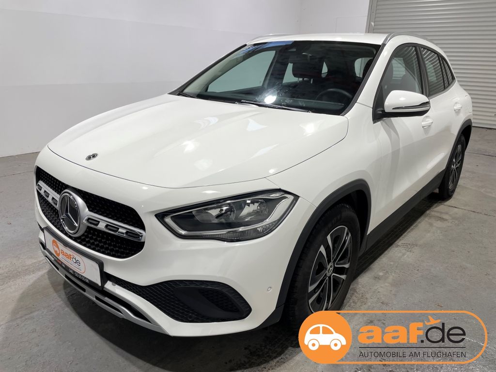 Image of Mercedes-Benz GLA 200
