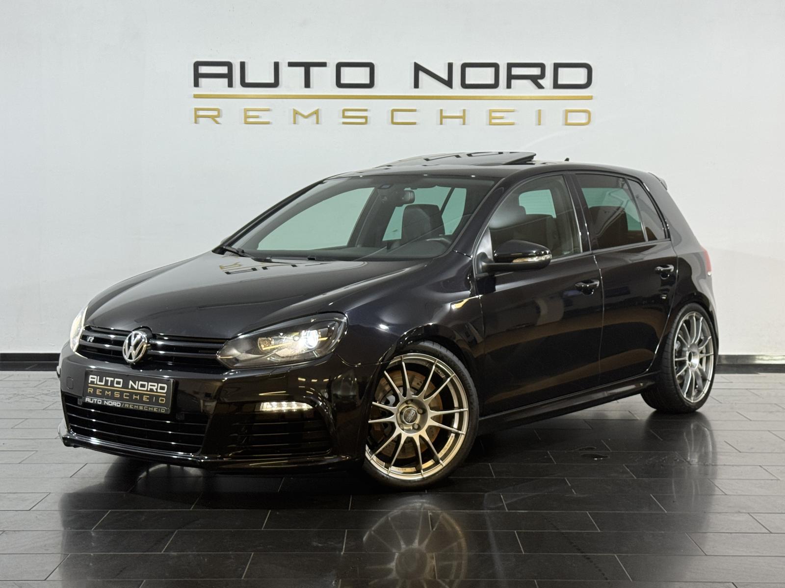 Volkswagen Golf VI R*Dynaudio*S-Dach*DCC*Leder*R.Kamera*