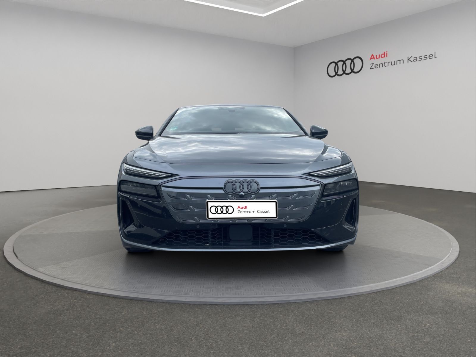 Audi S6 e-tron - Bild 8