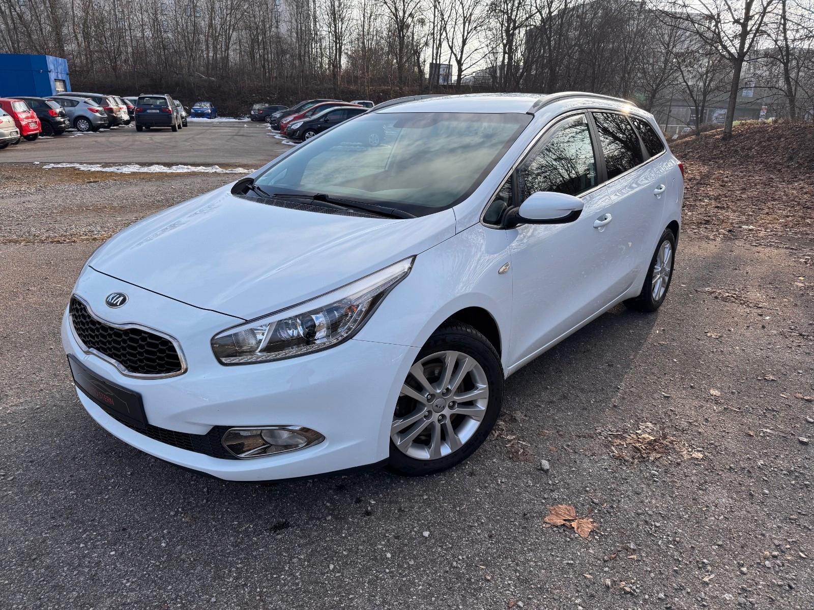 Kia Cee'd Sportswagon 1.6/8-fach bereift/TÜV 09.2027