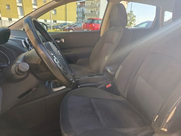Nissan Qashqai - 8