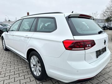 Volkswagen Passat Variant - 3