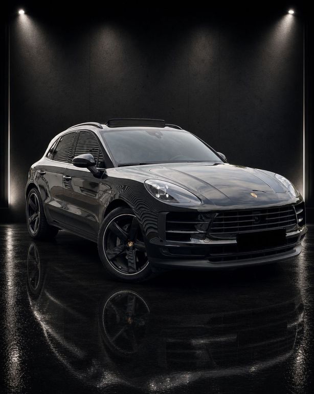 Image of Porsche Macan