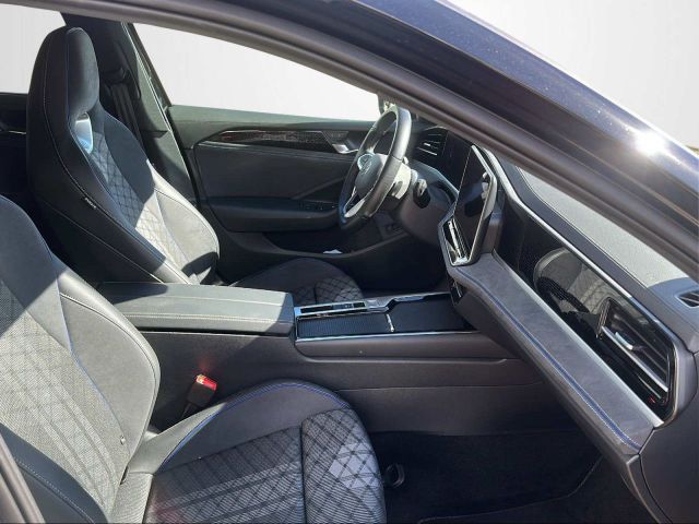 Passat R-Line 2.0 l TDI SCR 110 kW (150 PS)