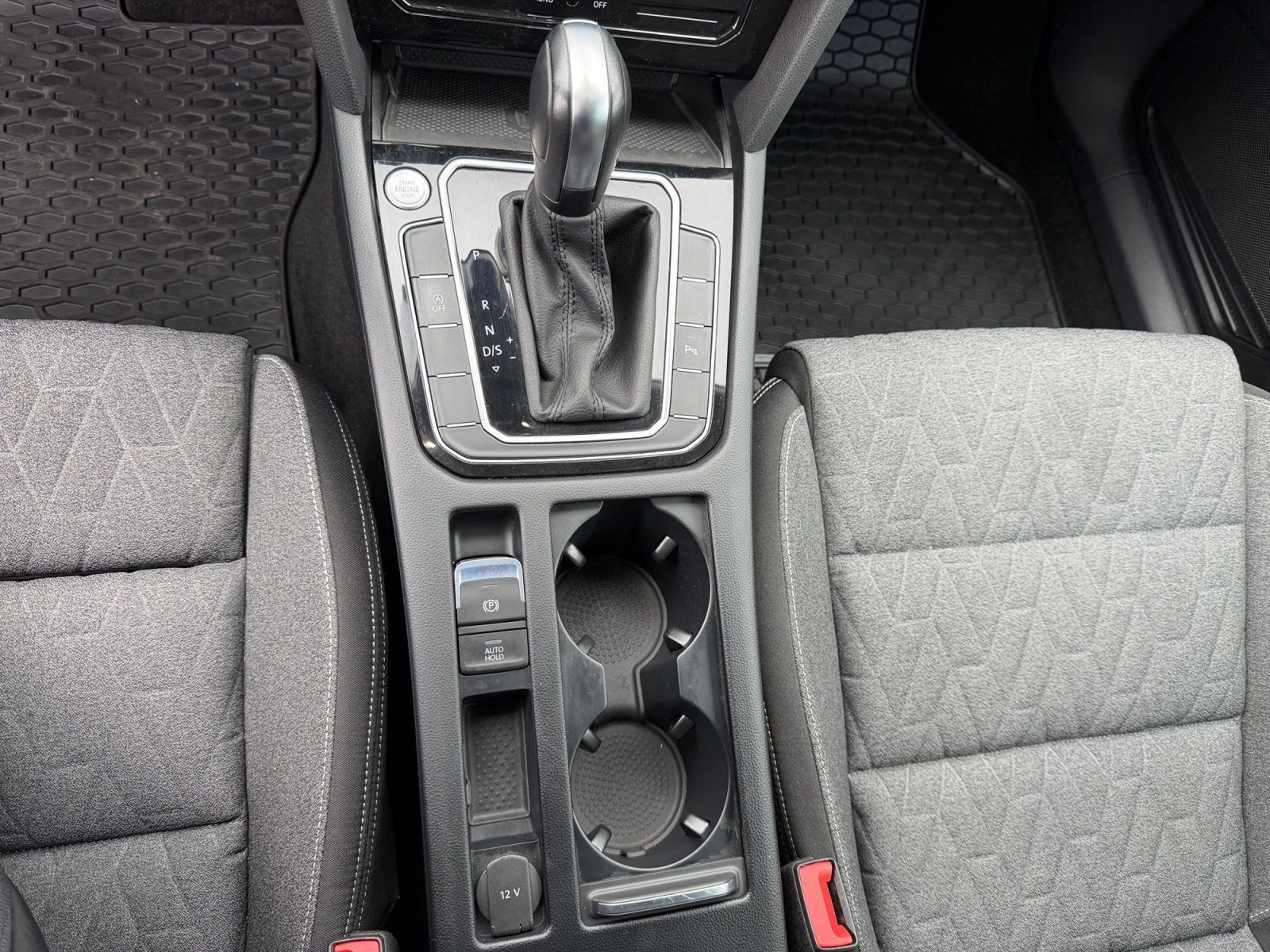 Volkswagen Passat Variant - Bild 18