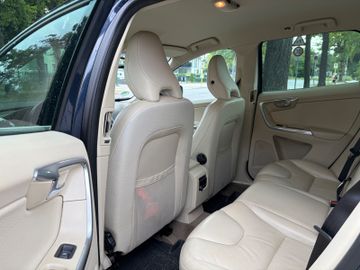 Volvo XC60 - 10