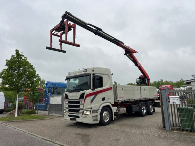 Scania R500 Baustoff /2-Seiten-Kipper/Kran Fassi 215