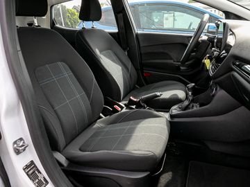 Ford Fiesta Cool & Connect TEMPOMAT KLIMA TOUCHSCREEN