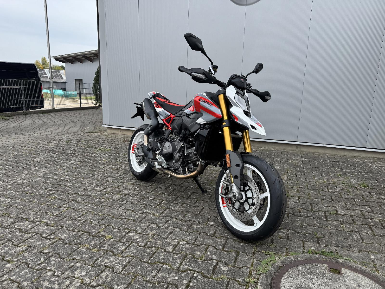 Ducati Hypermotard V2SP *neuwertig*
