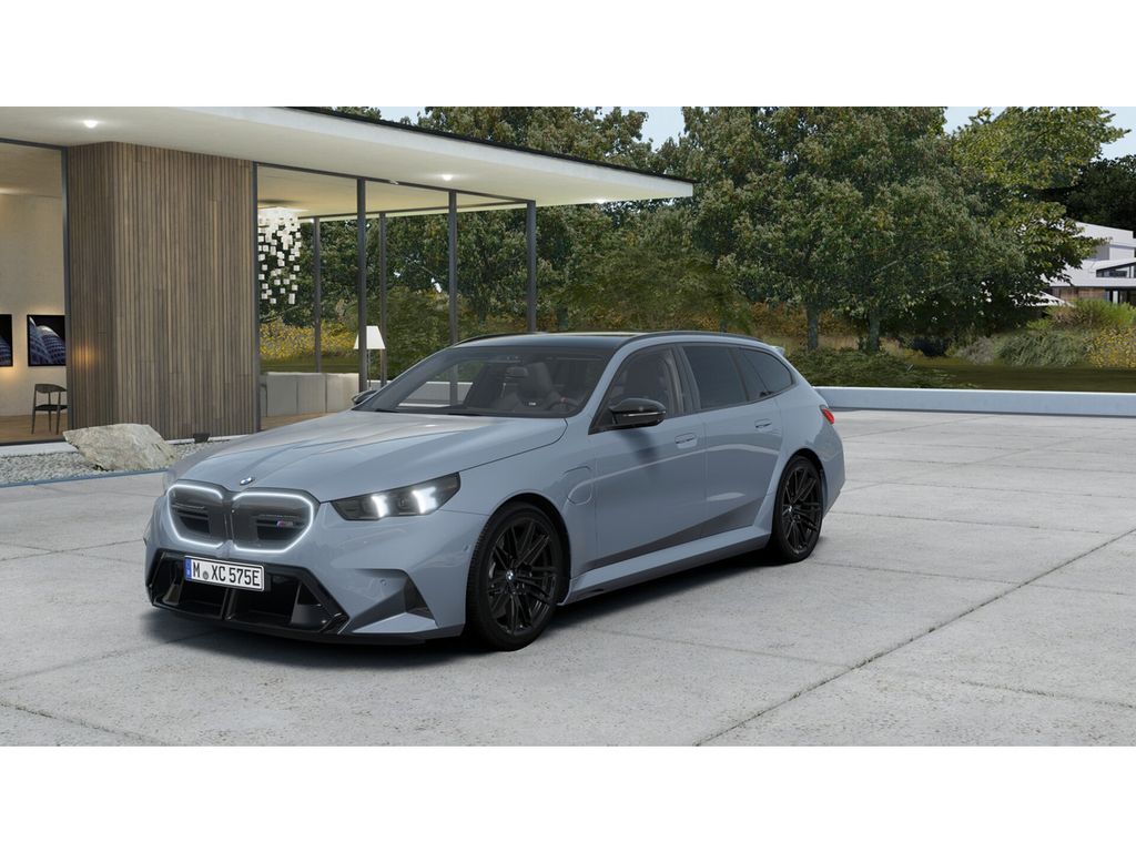 Image of BMW M5