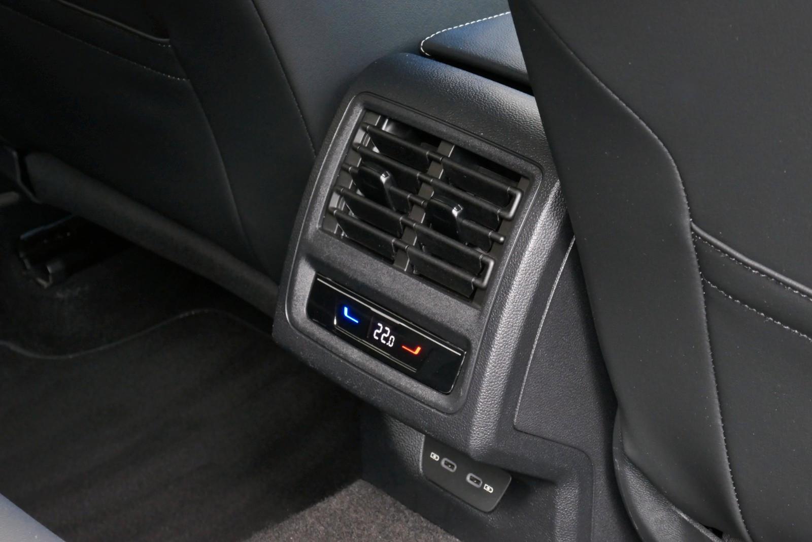 Volkswagen Golf VIII 1.5 eTSI Goal Navi LED Kamera Assist+, миниатюра 15