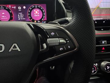 Skoda Kodiaq 1.5 TSI Sportline Matrix AHK Panoramadach