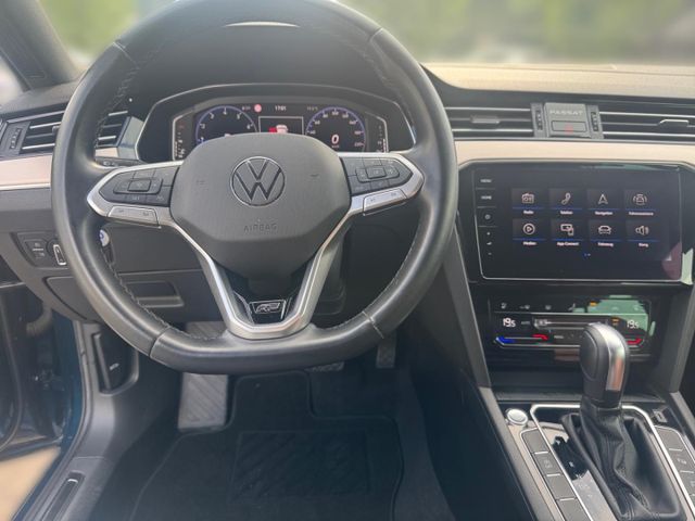 Passat Variant Elegance 1.5 TSI DSG R-Line Leder