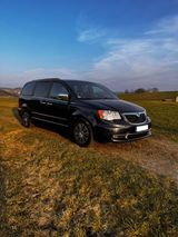 Lancia Voyager S 2.8 CRD | 7 Sitze | AHK |... - Lancia Voyager von privat