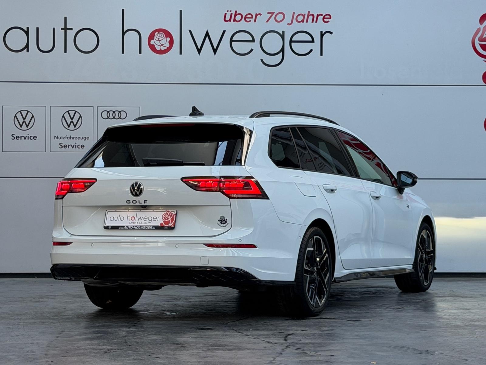 Volkswagen Golf VIII Variant 1.5 R-Line#Matrix#AHK#Navi#ACC