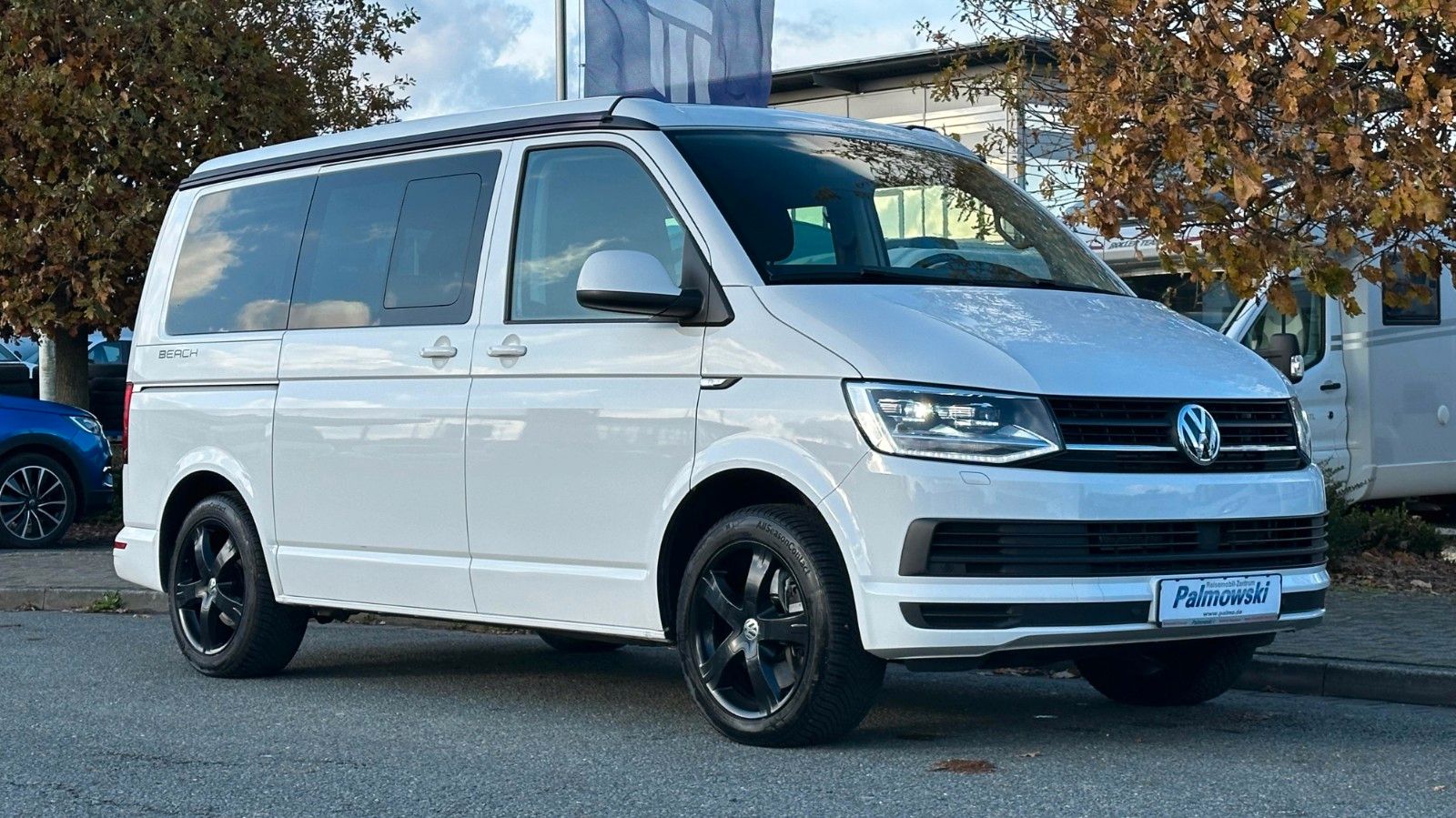 Fahrzeugabbildung Volkswagen T6 California Beach - Automatik + Schlafdach -