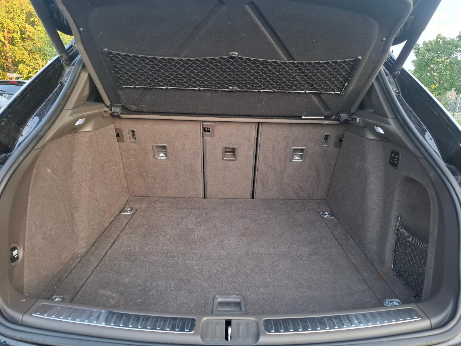 Porsche Macan S 3.0 V6 258ch - 1 ère main - Toit ouvrant - Camera - Carnet entretien - Hayon éléctrique - Led
