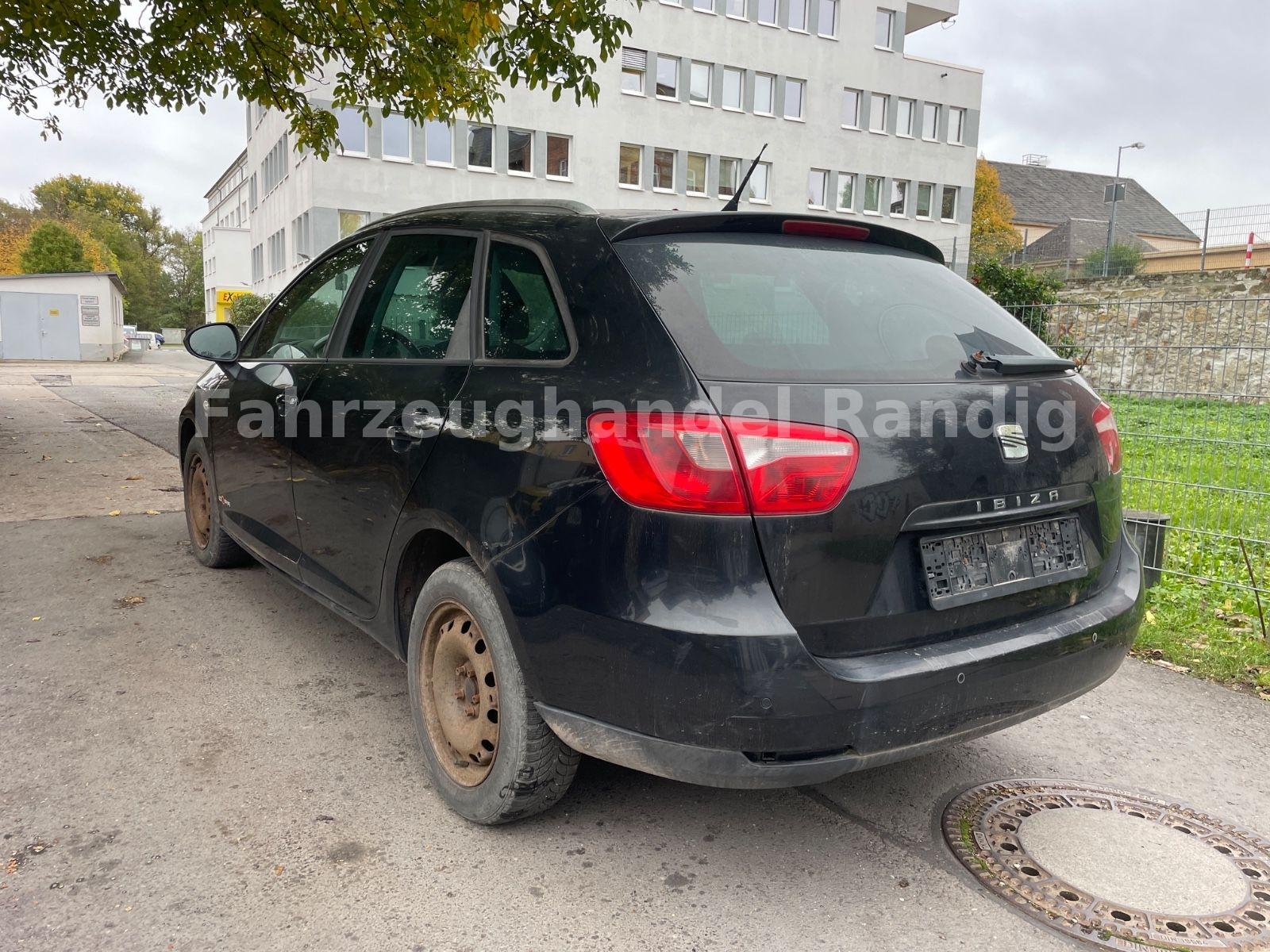 Seat Ibiza 2012 — двигун 1.598 cm³, 105 HP (77kW)
