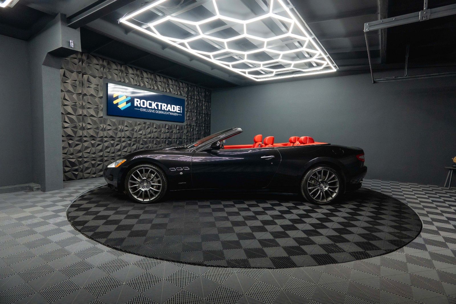 Fahrzeugabbildung Maserati GranCabrio Sport 4.7 V8 Ferrari *Unfallfrei*BOSE