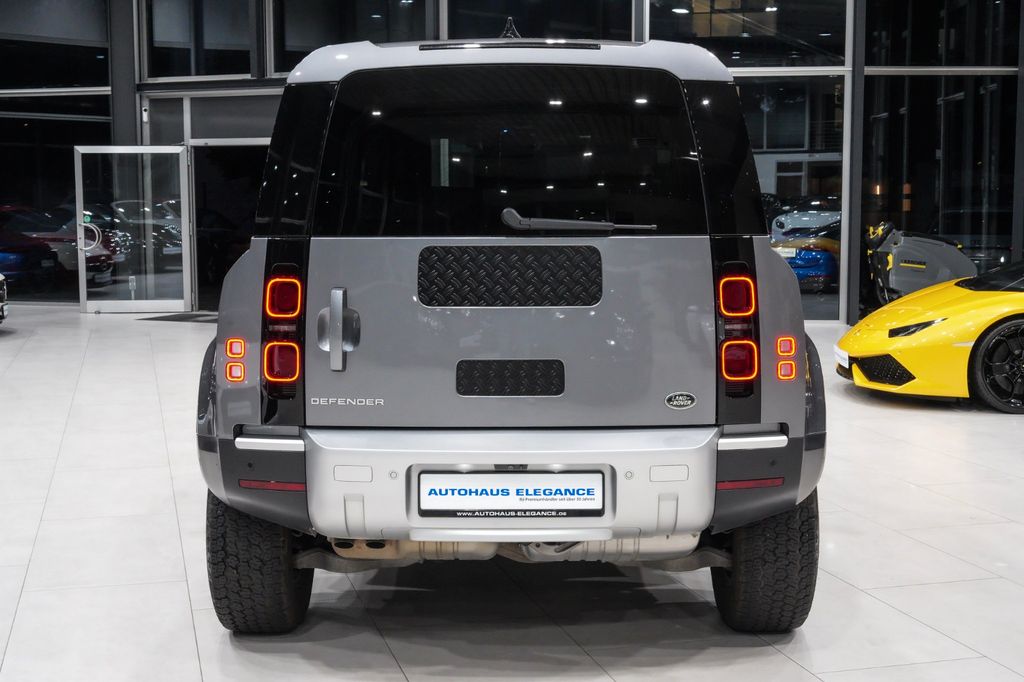 LAND-ROVER Defender 2023