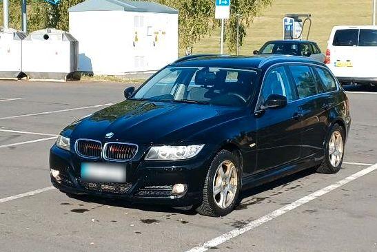 BMW 320 2011 — photo 15