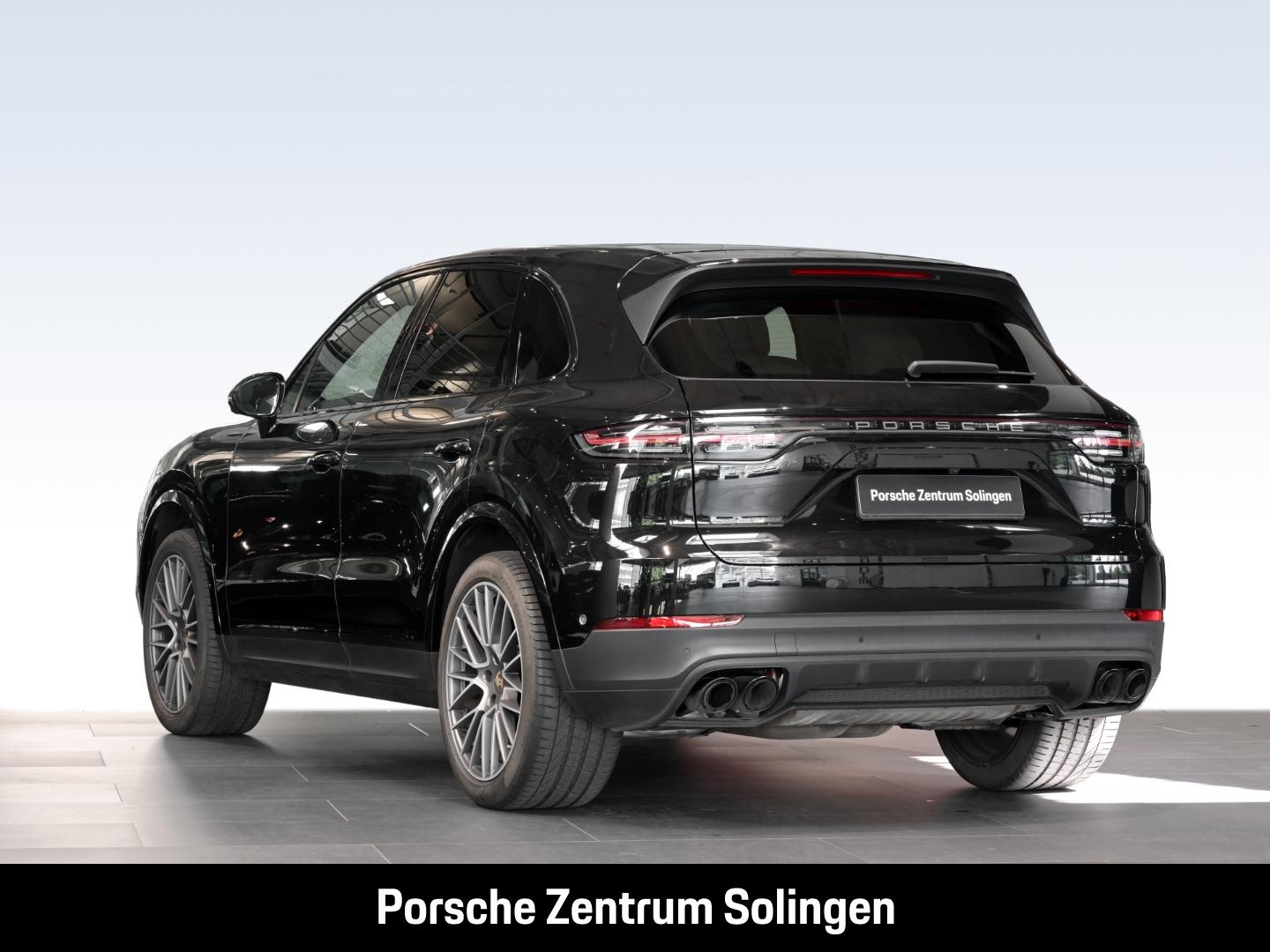 Porsche Cayenne Platinum Edition HeadUp Nachtsicht Panor