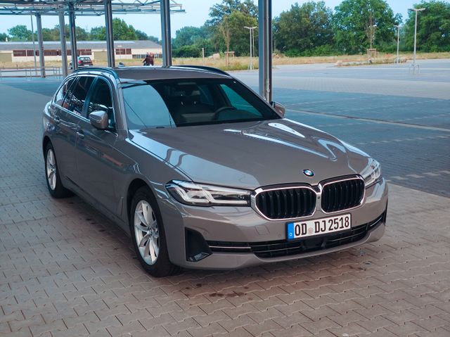 BMW 520d xDrive Touring Mild Hyb, 360-Kamera, Hi-Fi