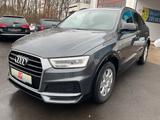 Audi Q3 2.0 TFSI S-Line quattro Navi Kamera AHK SHZ - Audi Q3: Teilleder