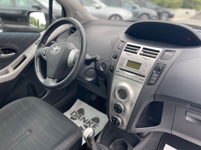 Toyota Yaris  Executive – EXPORT !