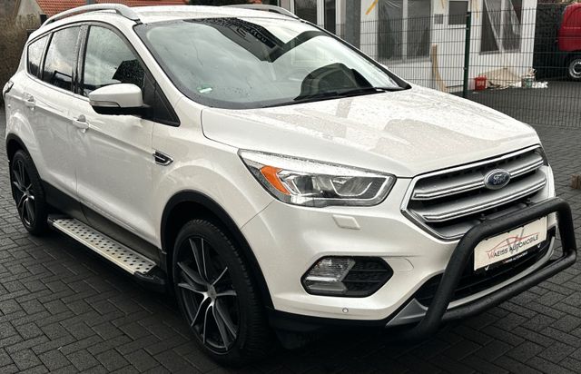 Ford Kuga 1.5 EcoBoost Titanium Bi-Xeon|Navi|Klima