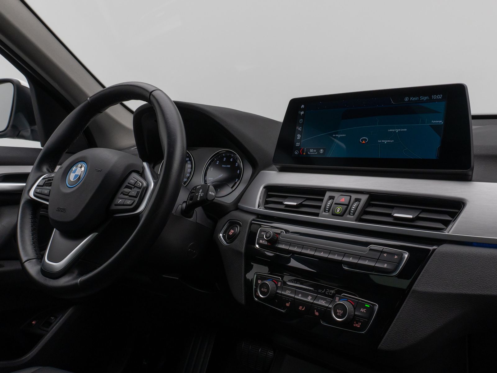 Fahrzeugabbildung BMW X1 xD25e Panorama Kamera DAB HUD Leder LED Alarm