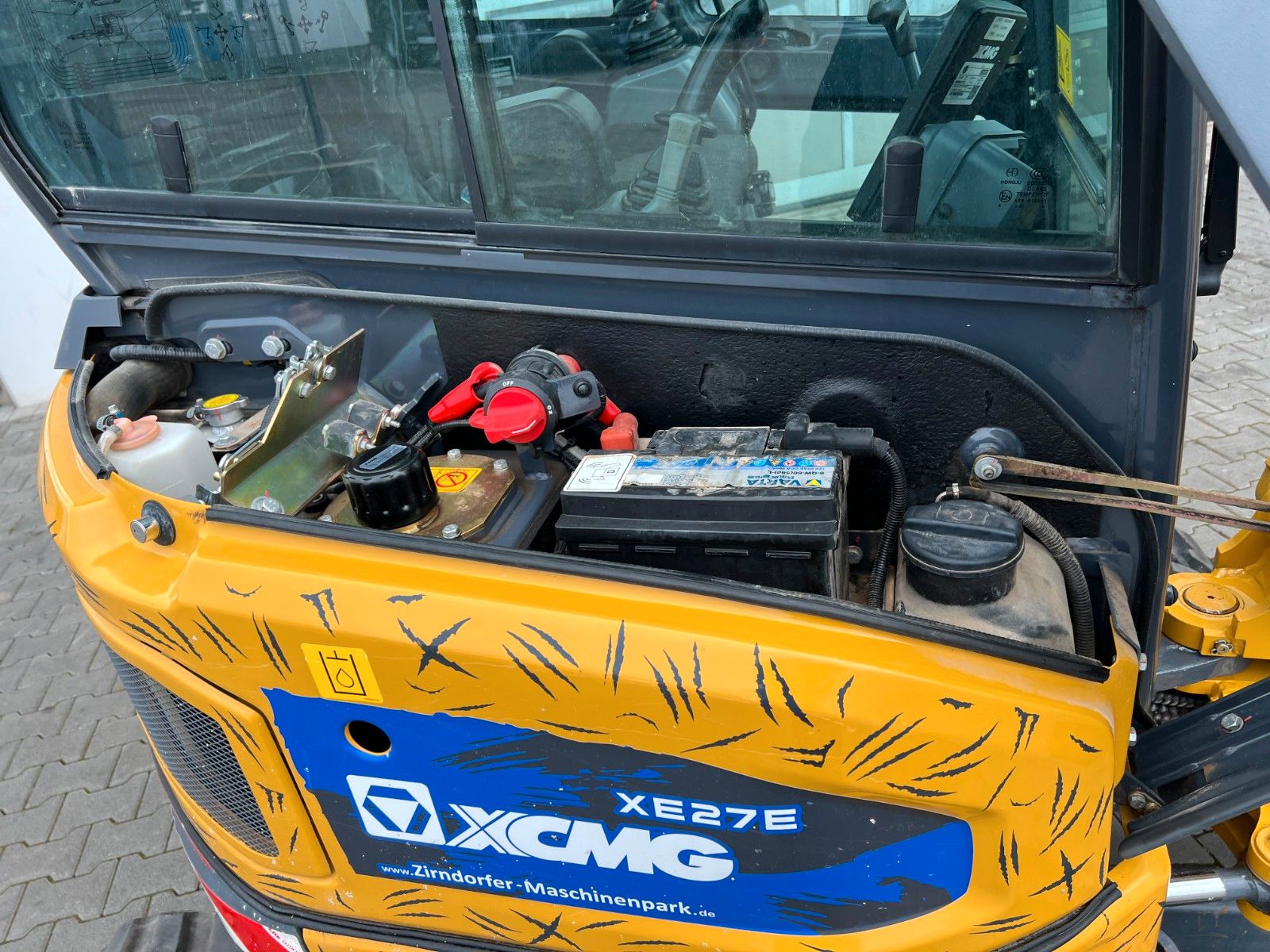 Fahrzeugabbildung XCMG XE27E / Löffelpaket / HS03 / nur 727h! /2022