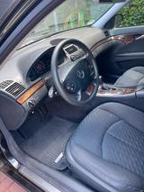 Mercedes-Benz E 270 CDI T CLASSIC Classic - schwarze Mercedes-Benz E 270