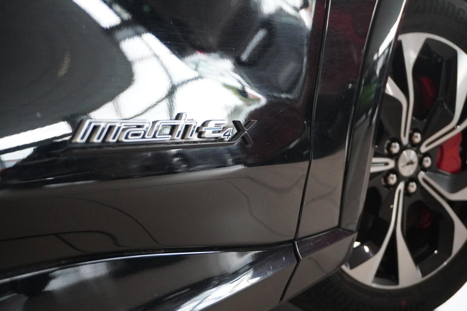 Ford Mustang Mach-E PREMIUM AWD 99KWH NAVI/360°/AHK