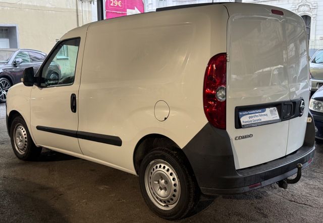OPEL Combo Combo D Kasten 1.4l L1H1 2,2t*ERST 68TKM*AHK*TÜV - Bild 6