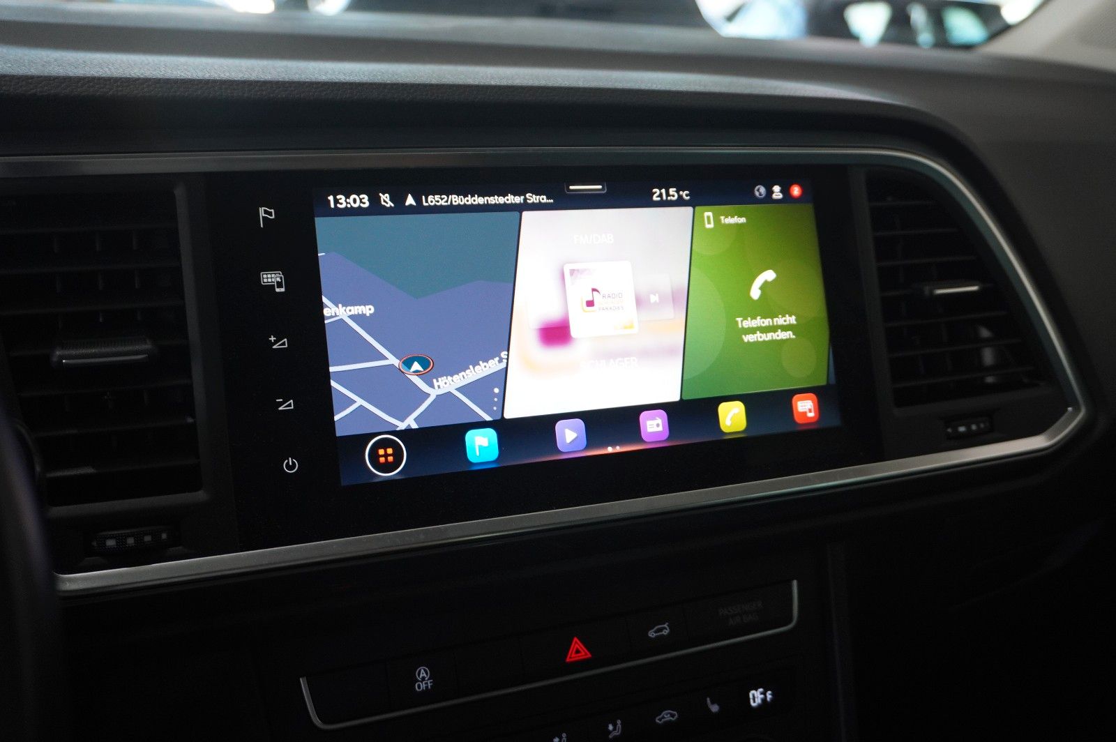 Fahrzeugabbildung SEAT Ateca 2.0 TDI STYLE NAVI/LED/SHZ/TEMP./PDC/DAB+