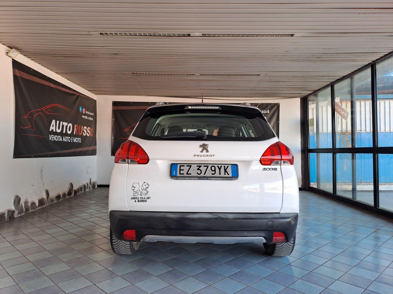 Peugeot 2008 2015 — photo 9