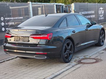 Audi A6 - 4