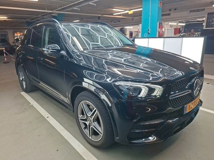 Image of Mercedes-Benz GLE 300