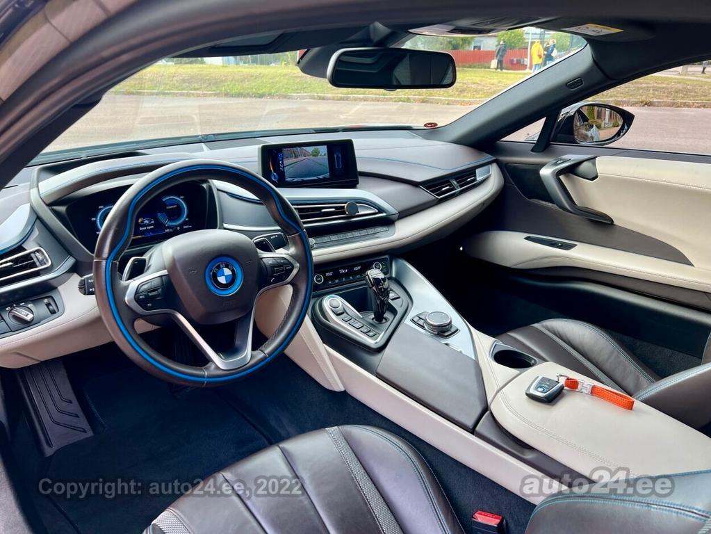 BMW i8