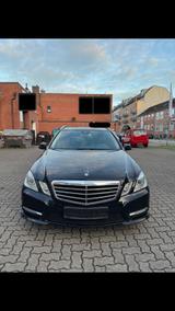 Mercedes-Benz Mercedes Benz E-Klasse T-Modell W212 220cdi - Mercedes-Benz 220 aus 2013