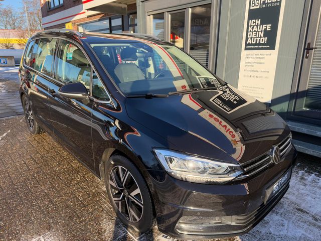 Volkswagen Touran Highline DSG 7Sitzer AHK Standh. ACC Navi